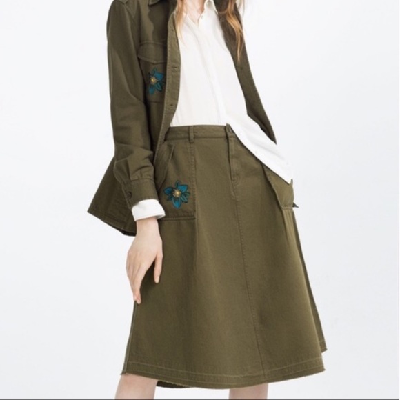COPY - NWT ZARA OLIVE GREEN SKIRT - Picture 1 of 8